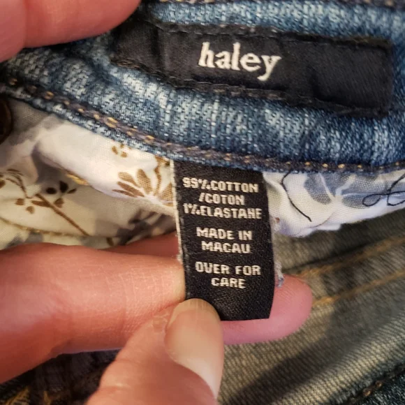 Girls Abercrombie Size 10 Denim Jeans Haley - Picture 2 of 9